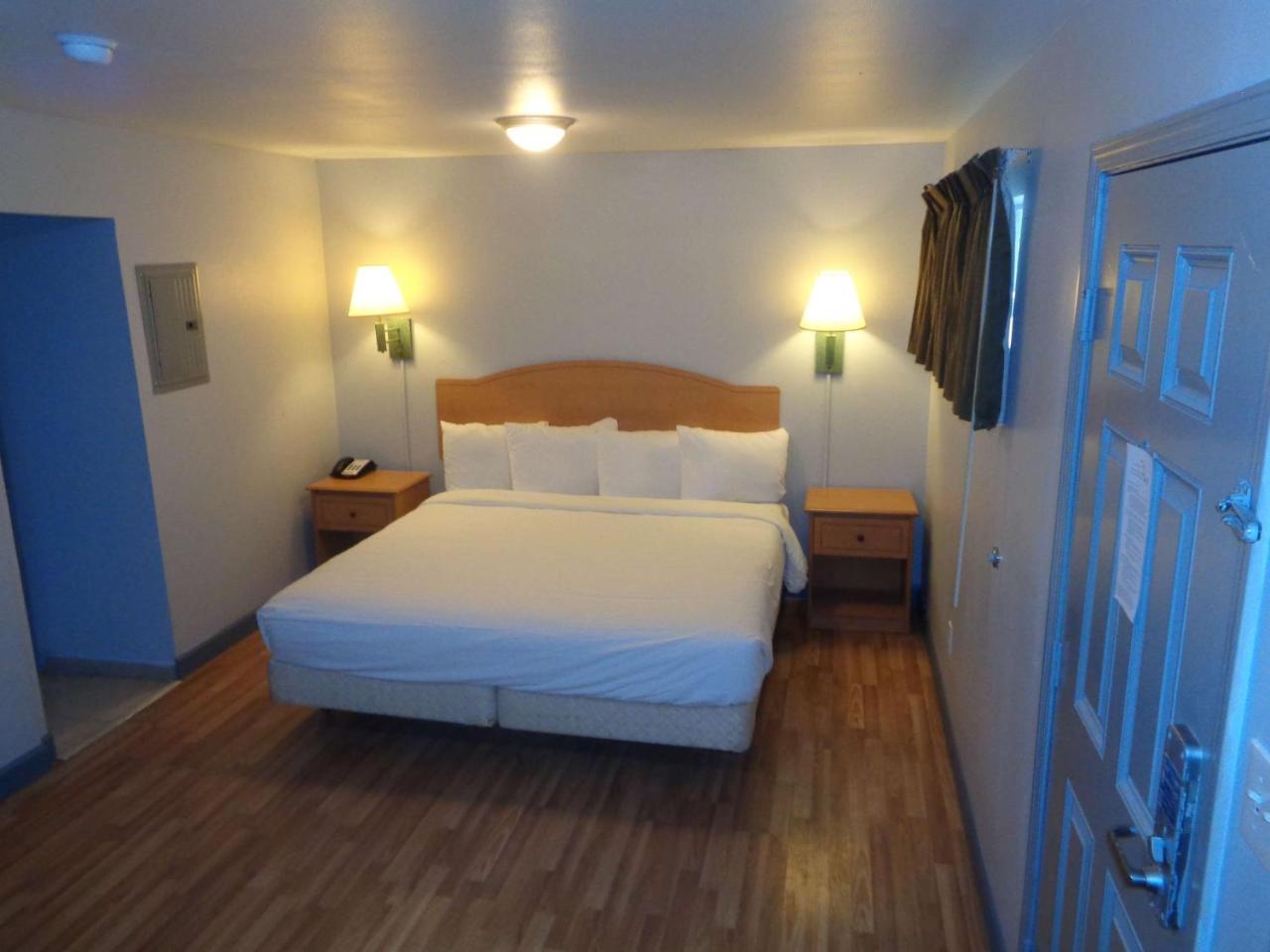 OYO Hotel Midland