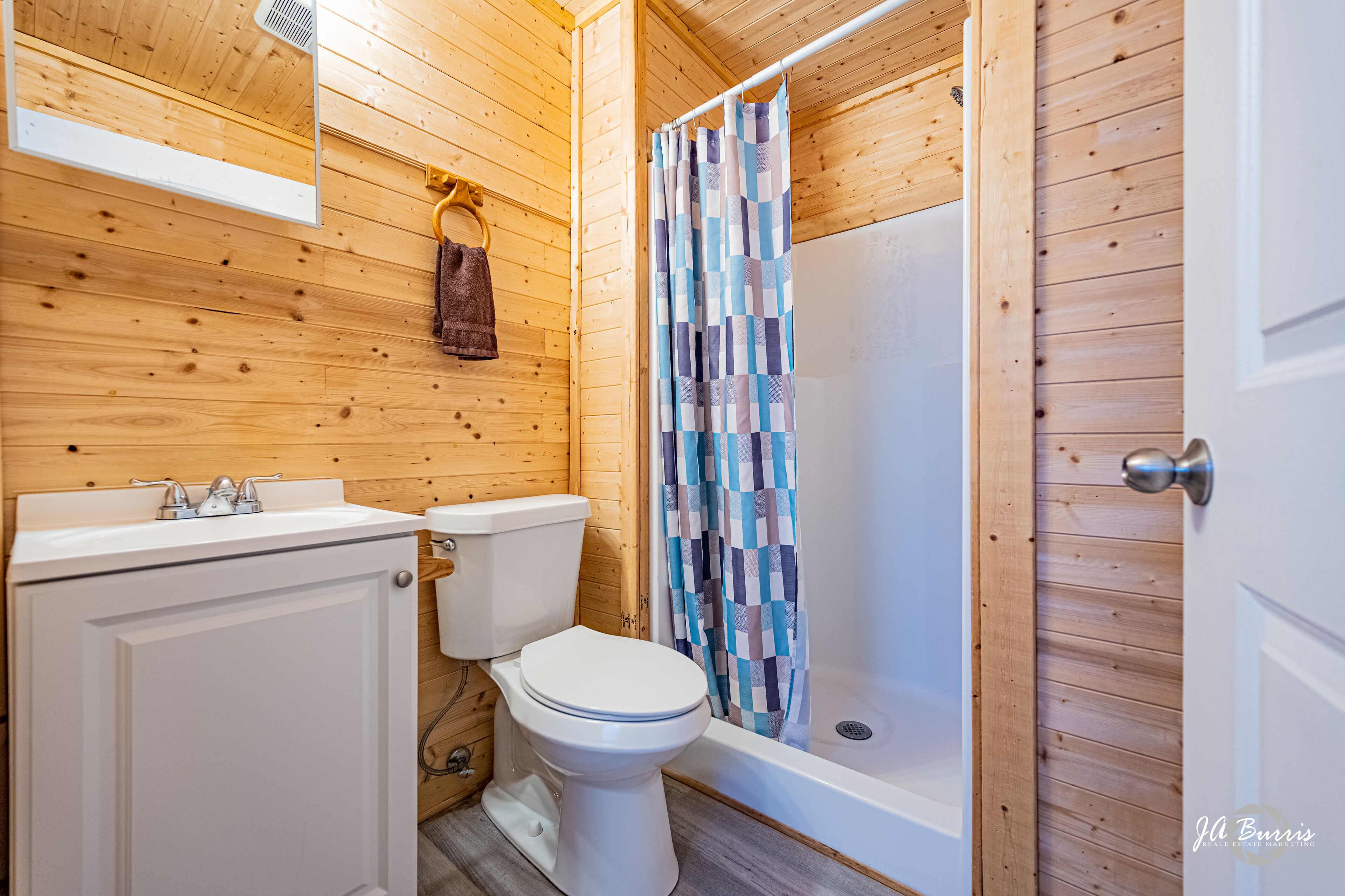 Horseshoe Lodges Cabins & RV Park