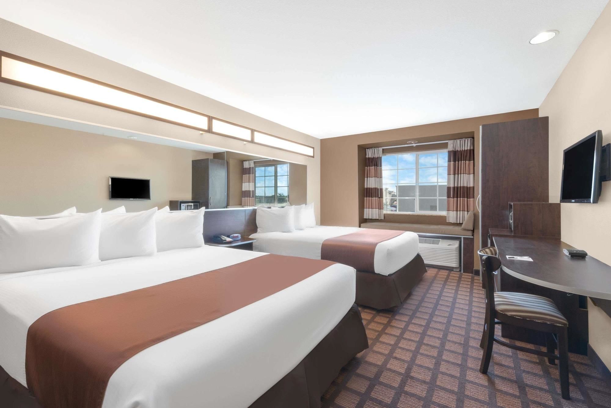 Microtel Inn & Suites by Wyndham Midland