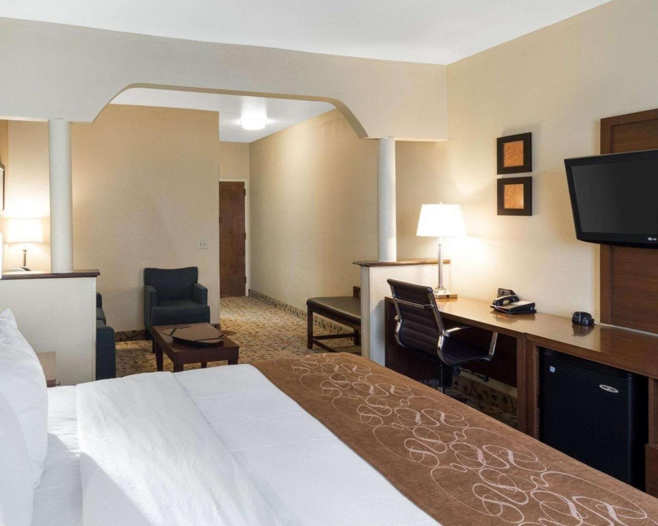 Quality Suites Midland