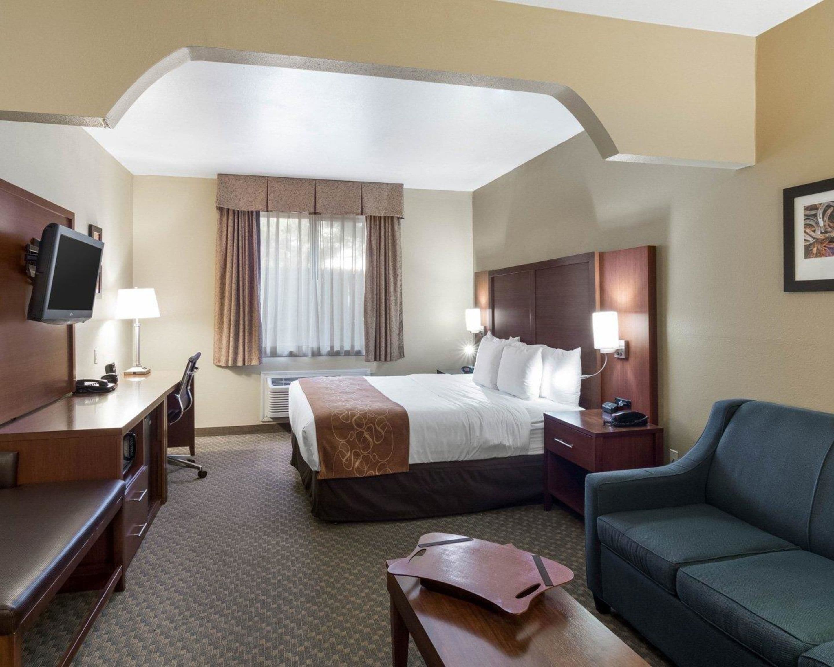Quality Suites Midland