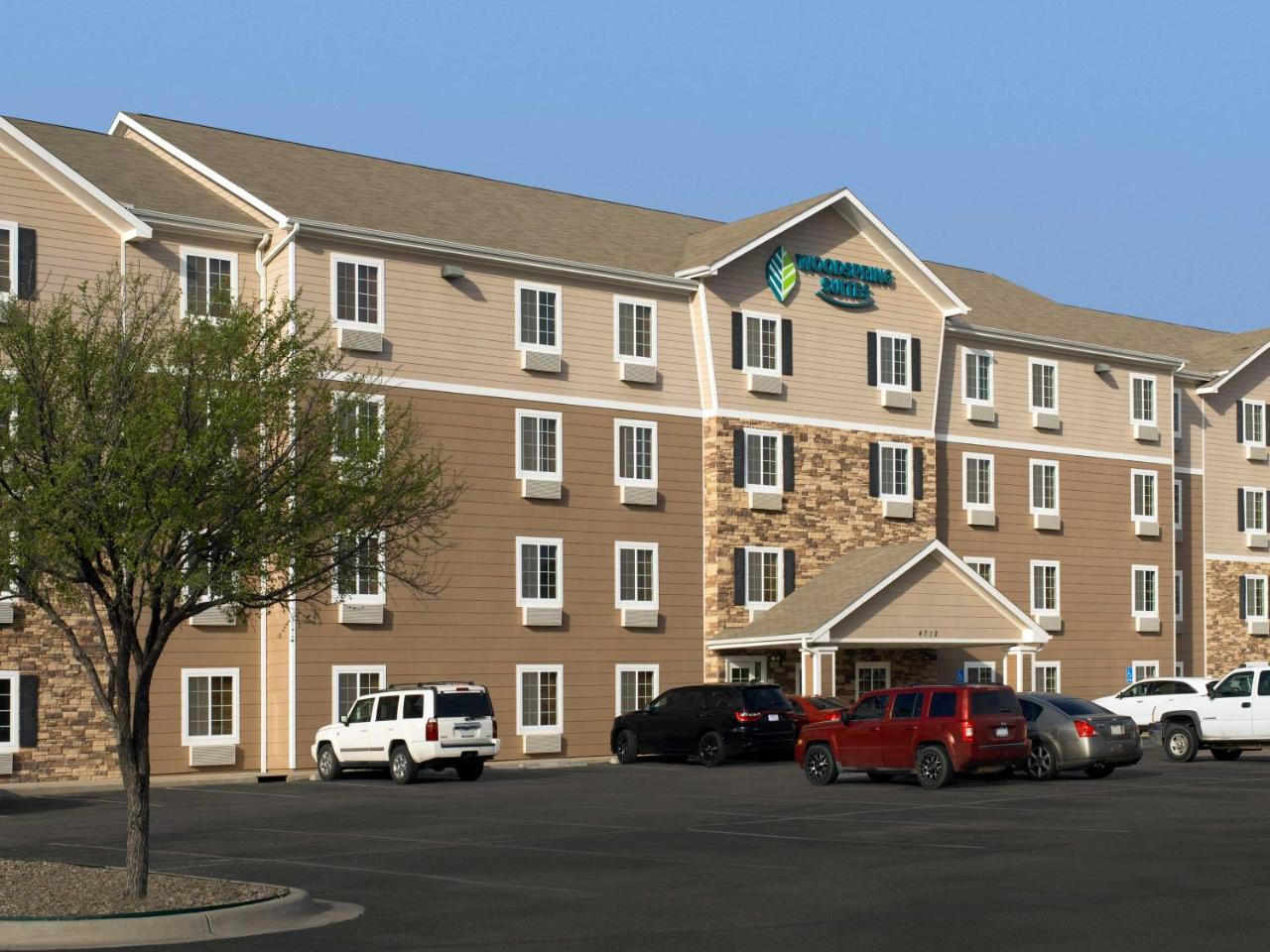 WoodSpring Suites Midland