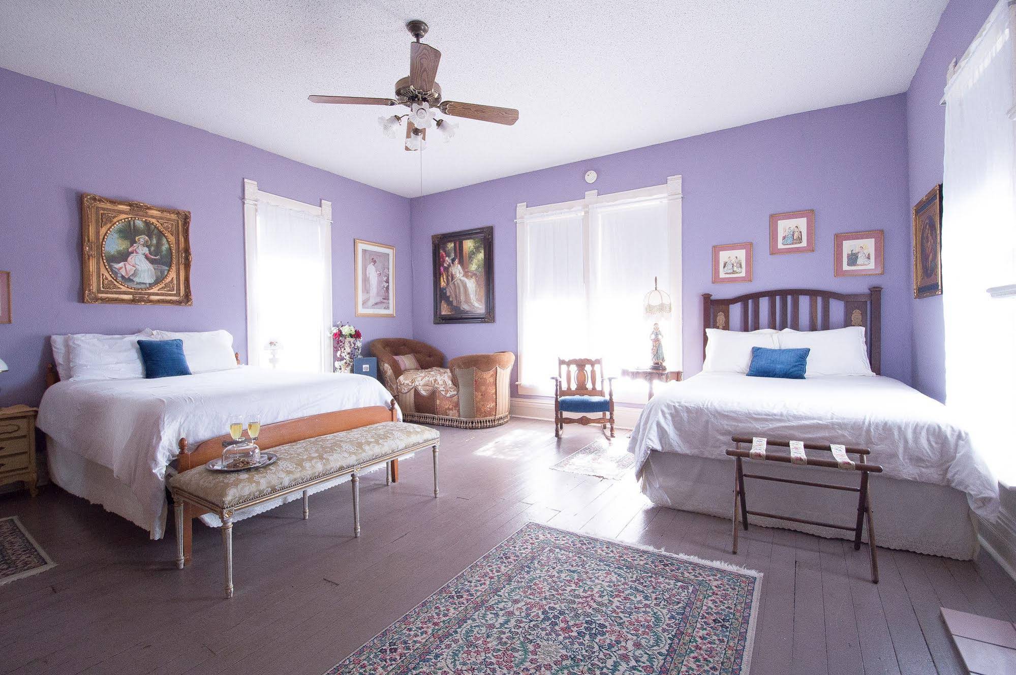Munzesheimer Manor Bed & Breakfast