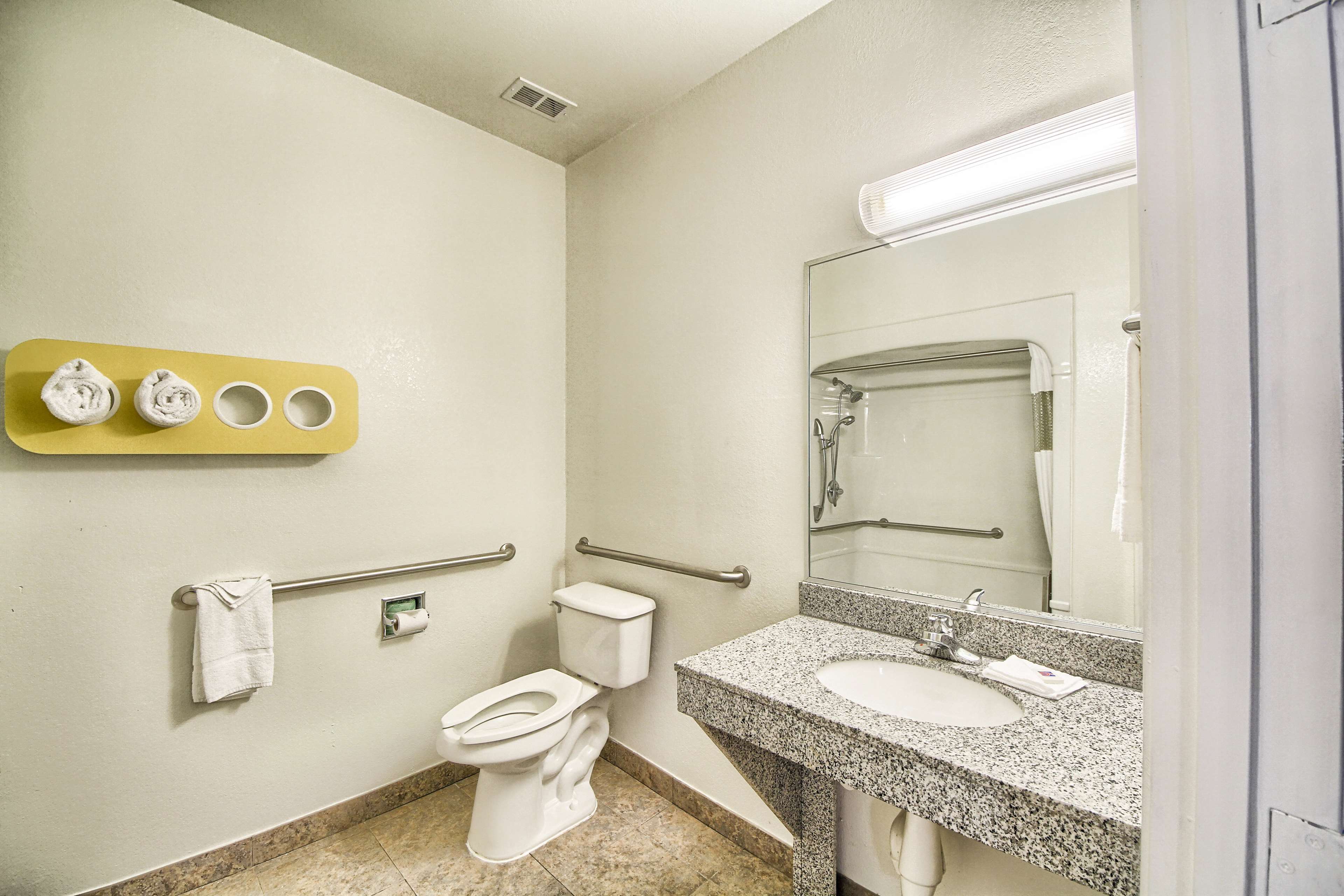 Motel 6 Mission