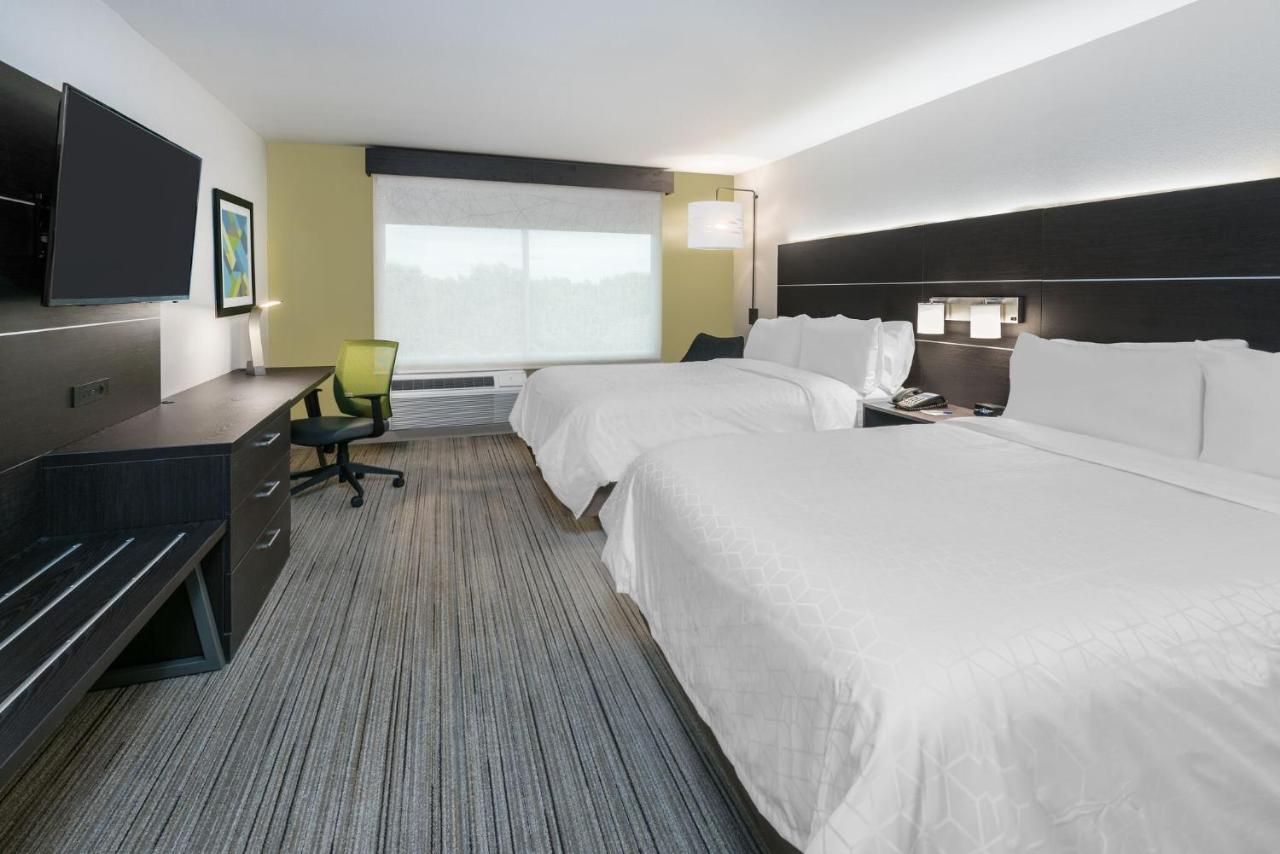 Holiday Inn Express & Suites Missouri City West
