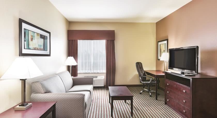 Spark by Hilton Missouri City