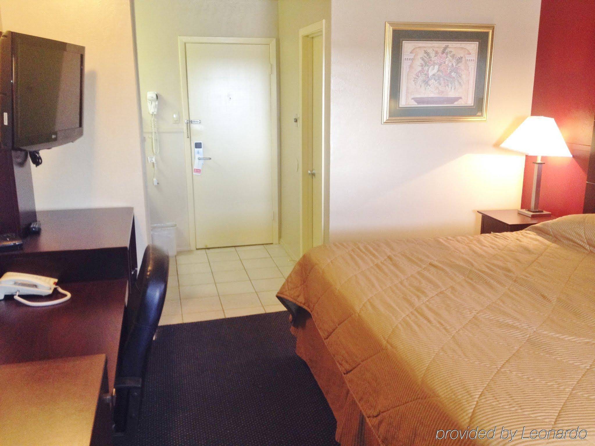 Colonial Inn Monahans