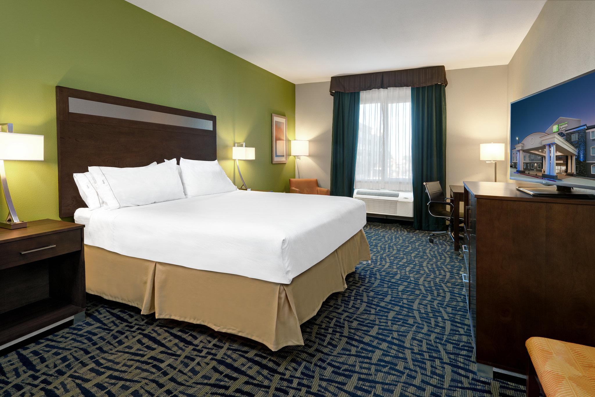Holiday Inn Express & Suites Monahans I-20