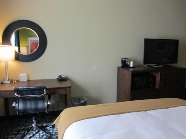 Holiday Inn Express & Suites Monahans I-20