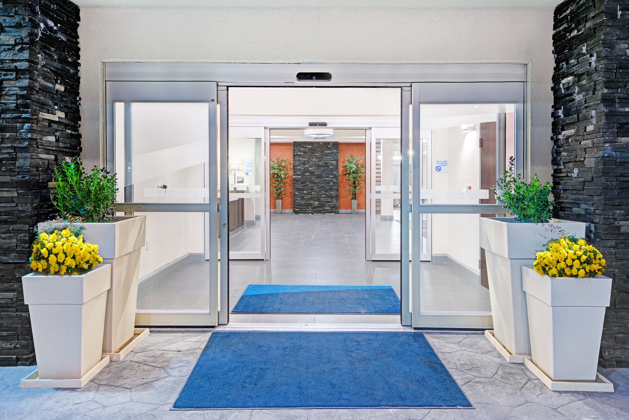 Holiday Inn Express & Suites Monahans I-20
