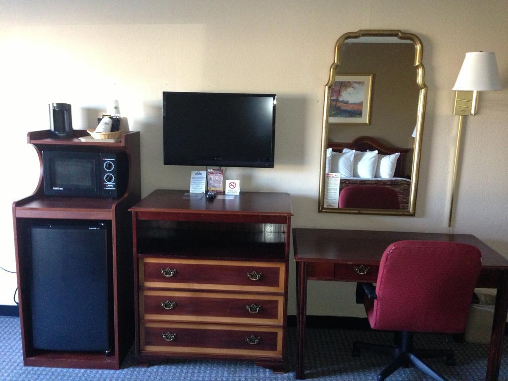 Executive Inn Mount Pleasant TX