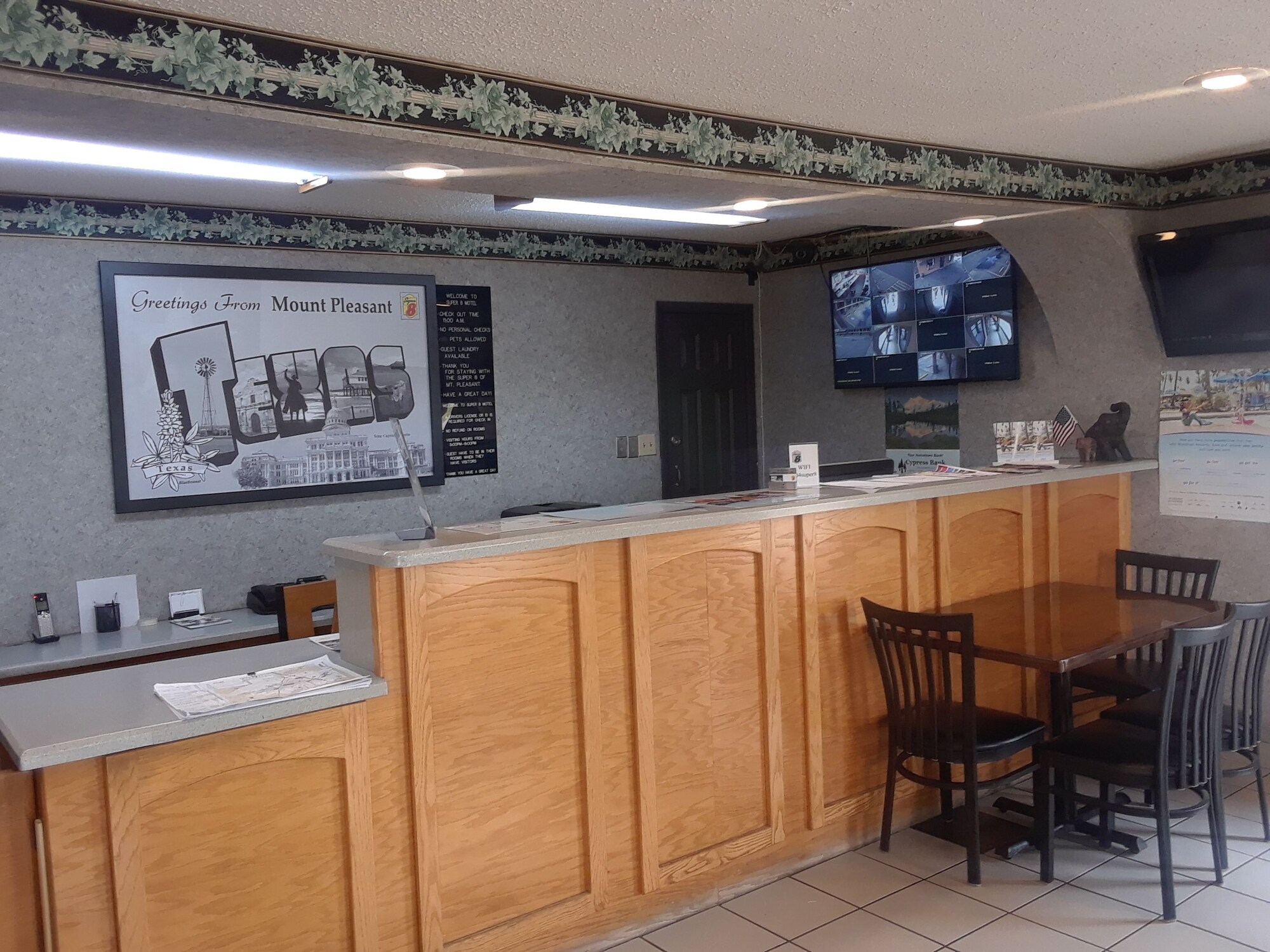 Super 8 by Wyndham Mt. Pleasant TX