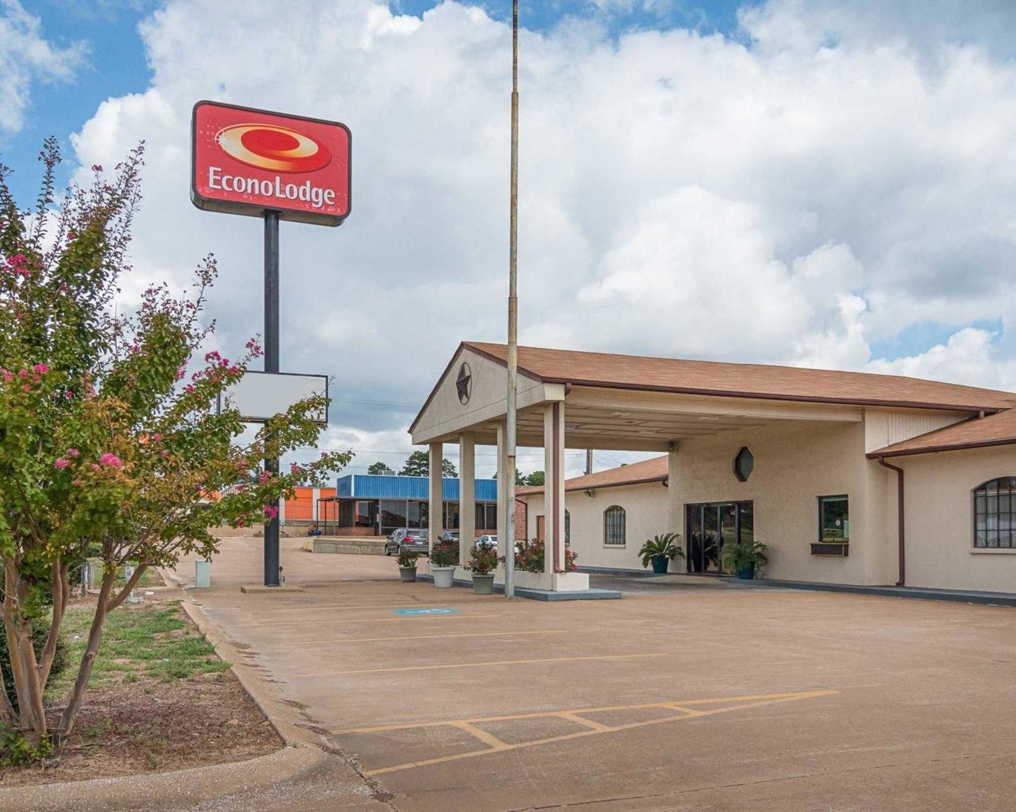 Red Roof Inn Nacogdoches