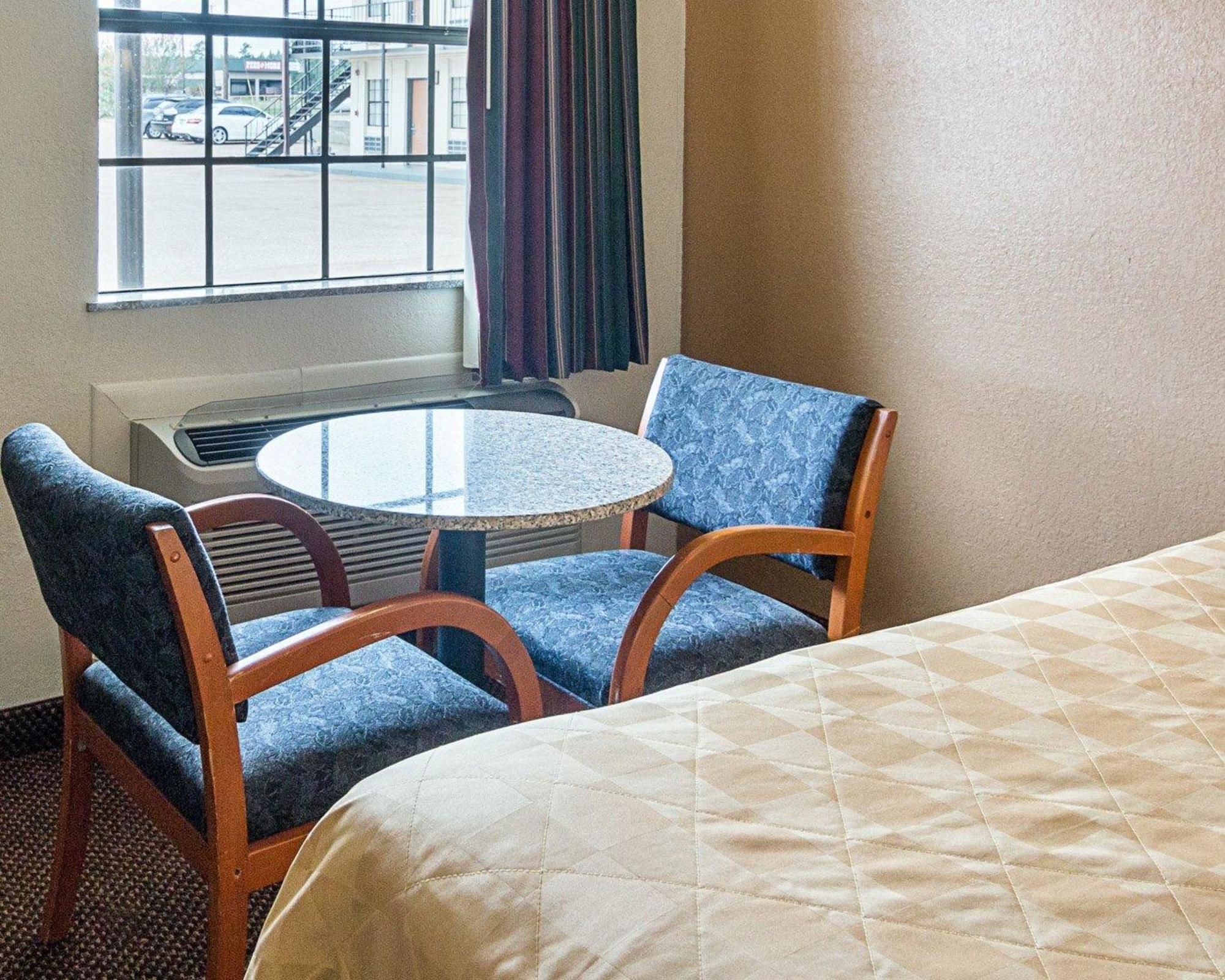 Red Roof Inn Nacogdoches