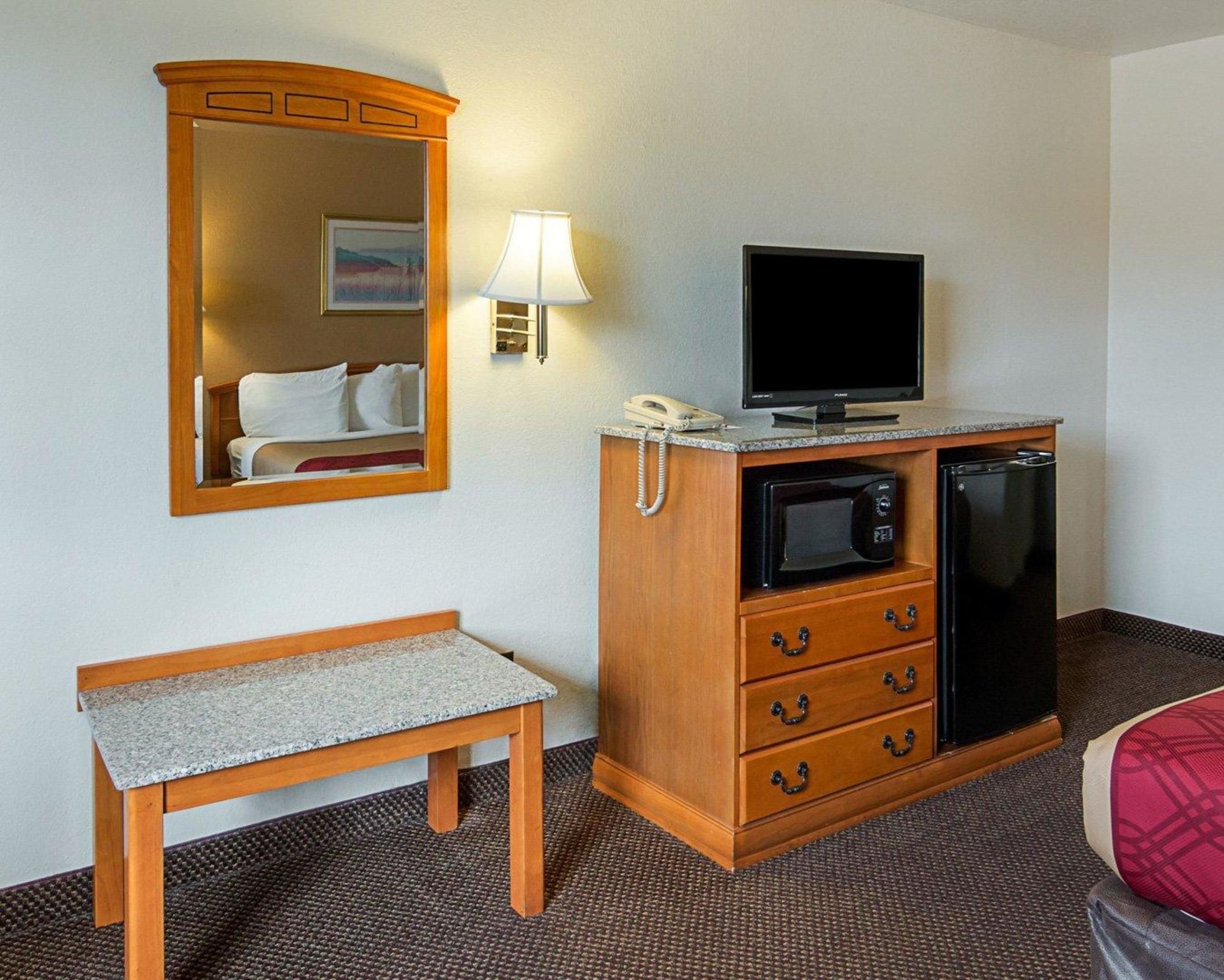 Red Roof Inn Nacogdoches