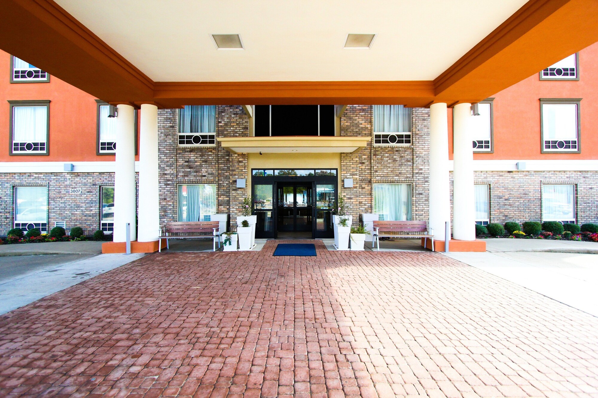 Holiday Inn Express Hotel & Suites Nacogdoches