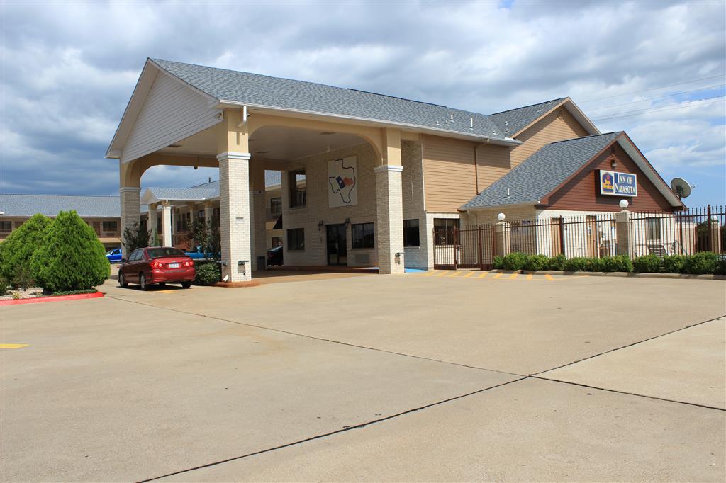 Days Inn by Wyndham Navasota