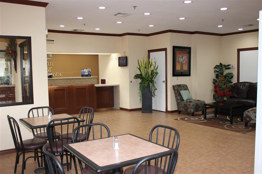 Days Inn by Wyndham Navasota