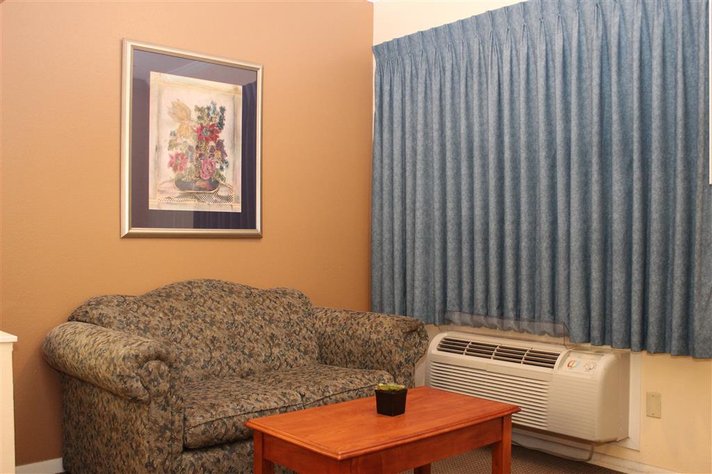 Days Inn by Wyndham Navasota