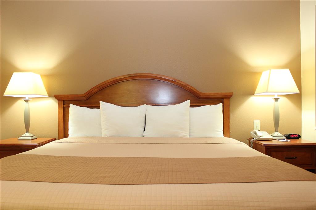 Days Inn by Wyndham Navasota