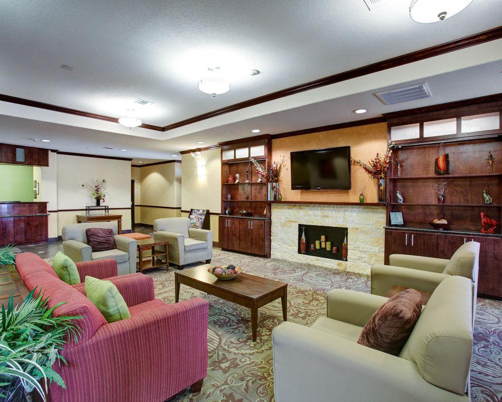 Comfort Inn & Suites