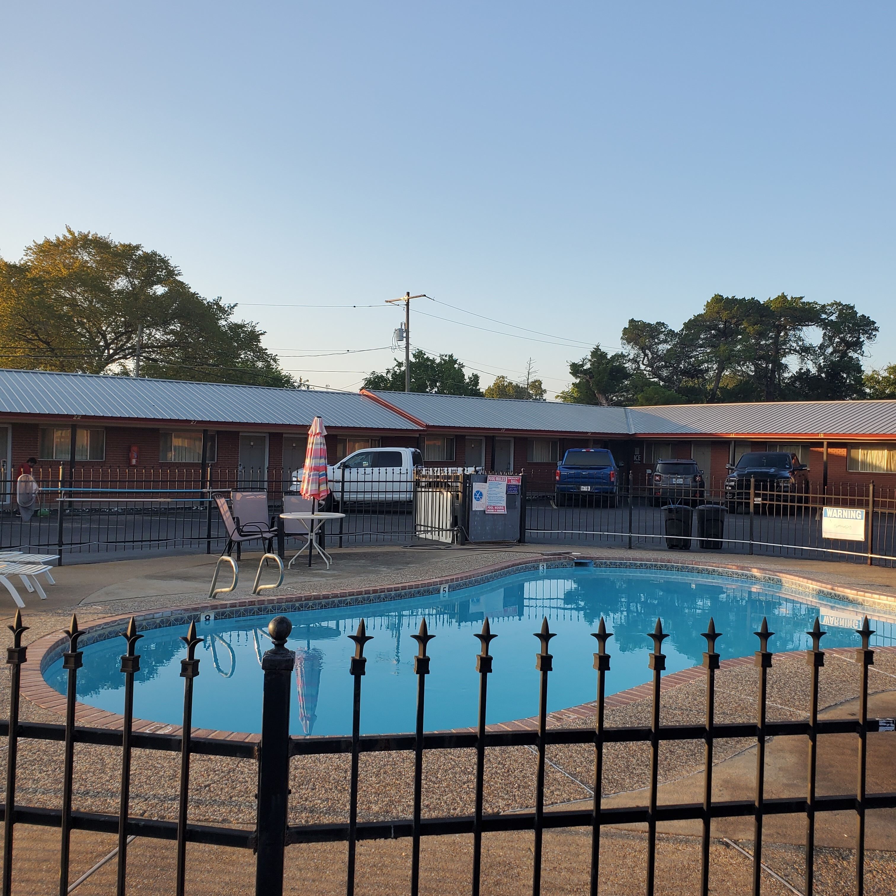 Vanguard Motel