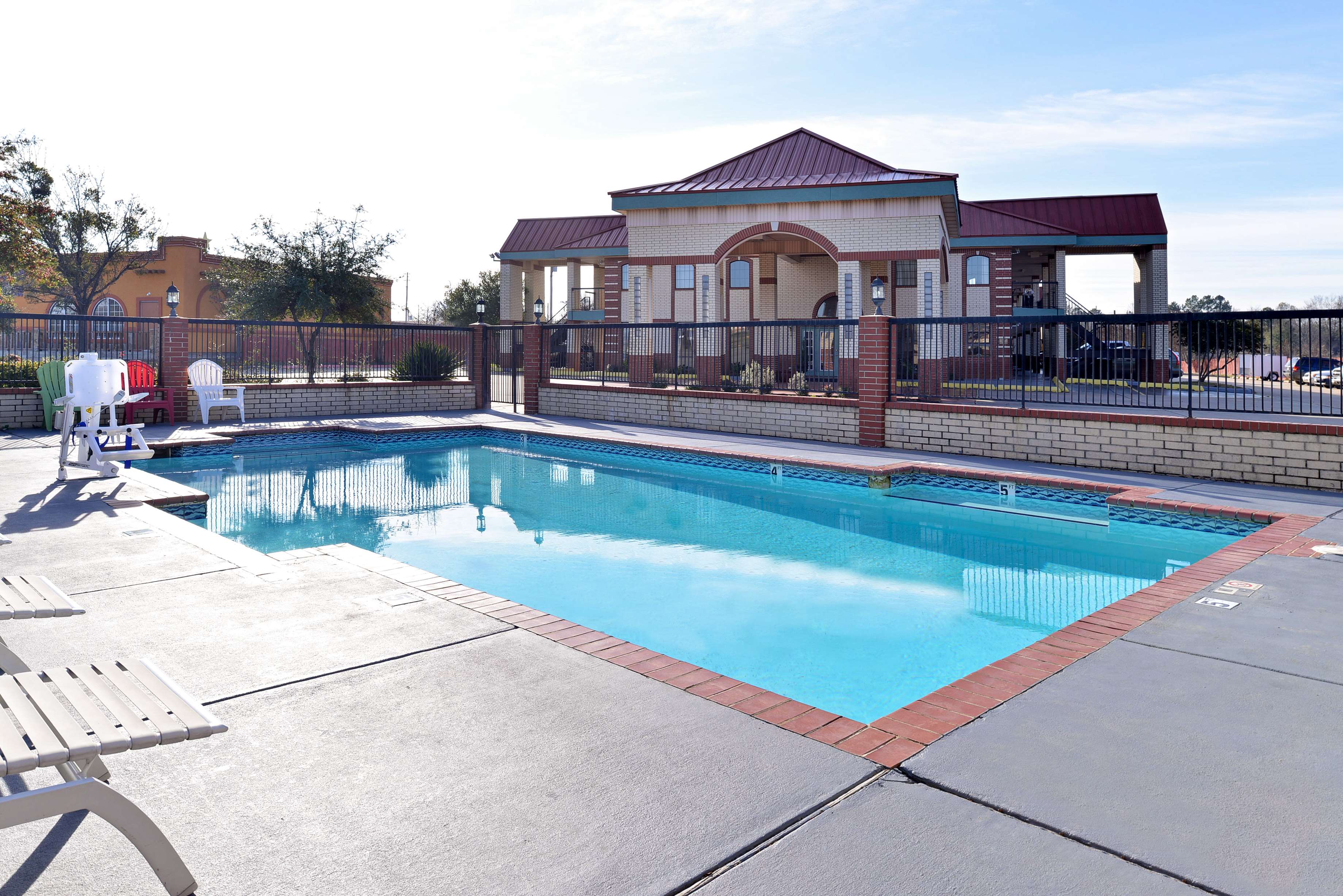 Quality Inn & Suites