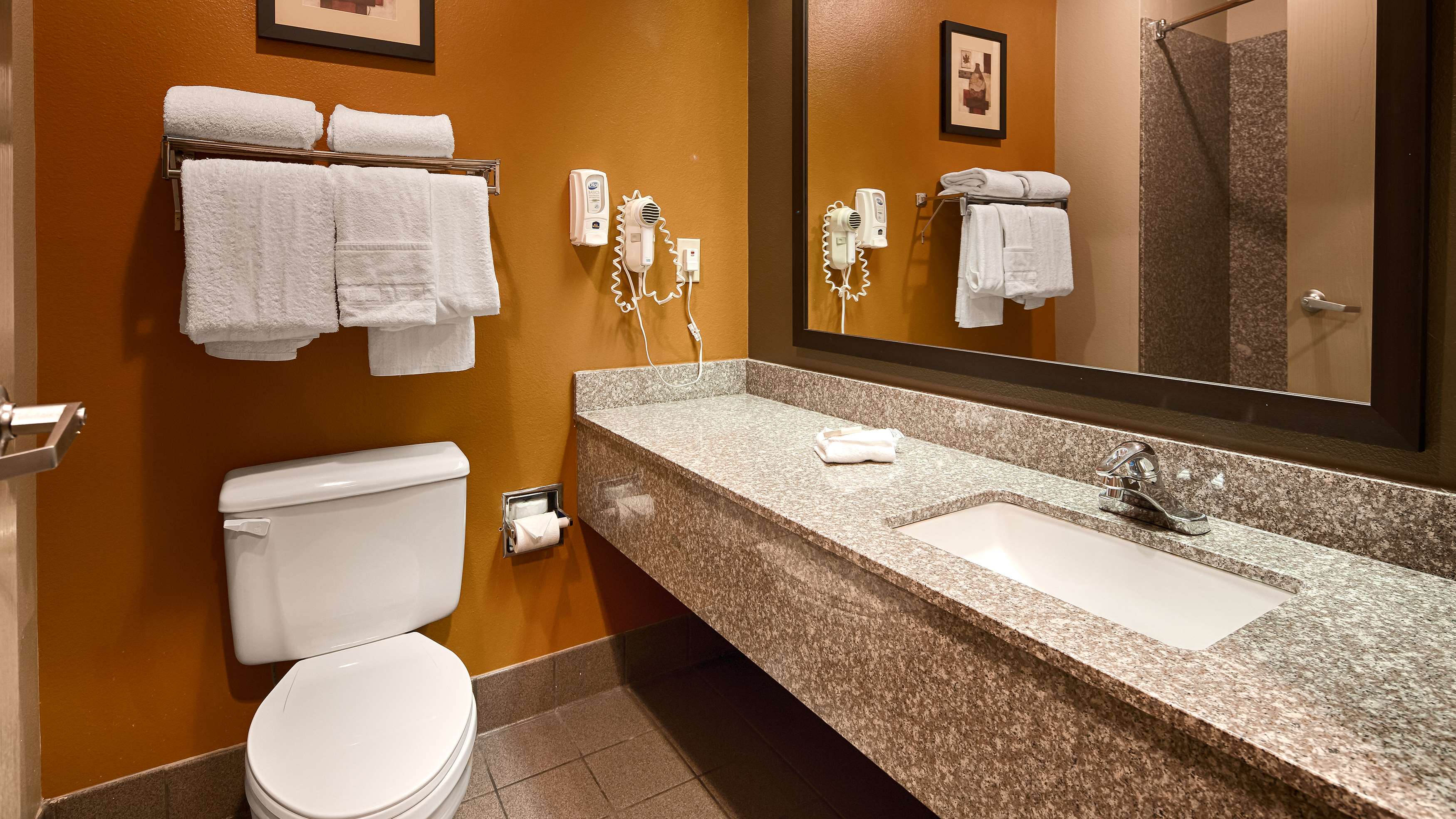 Best Western Inn & Suites