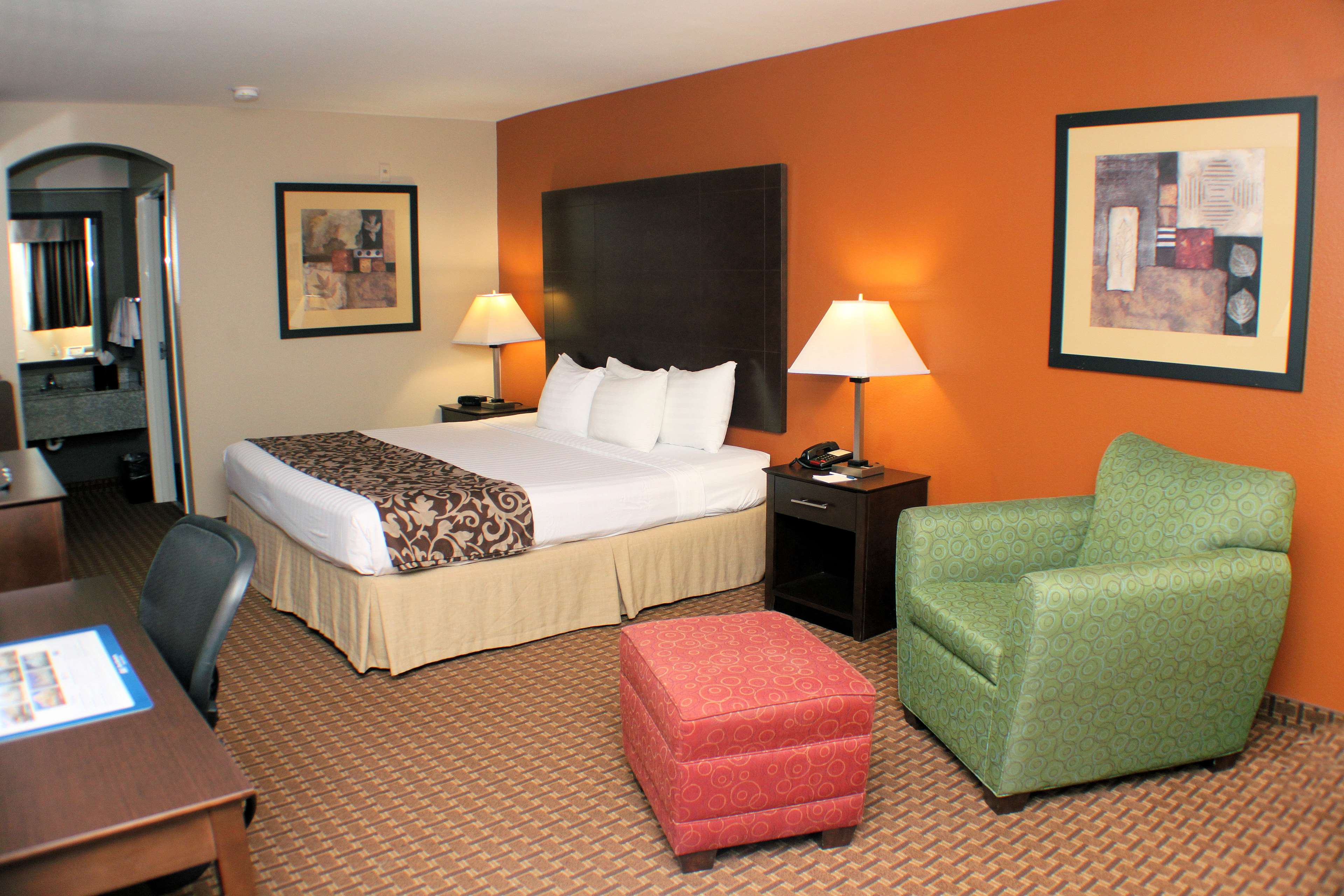 Best Western Inn & Suites