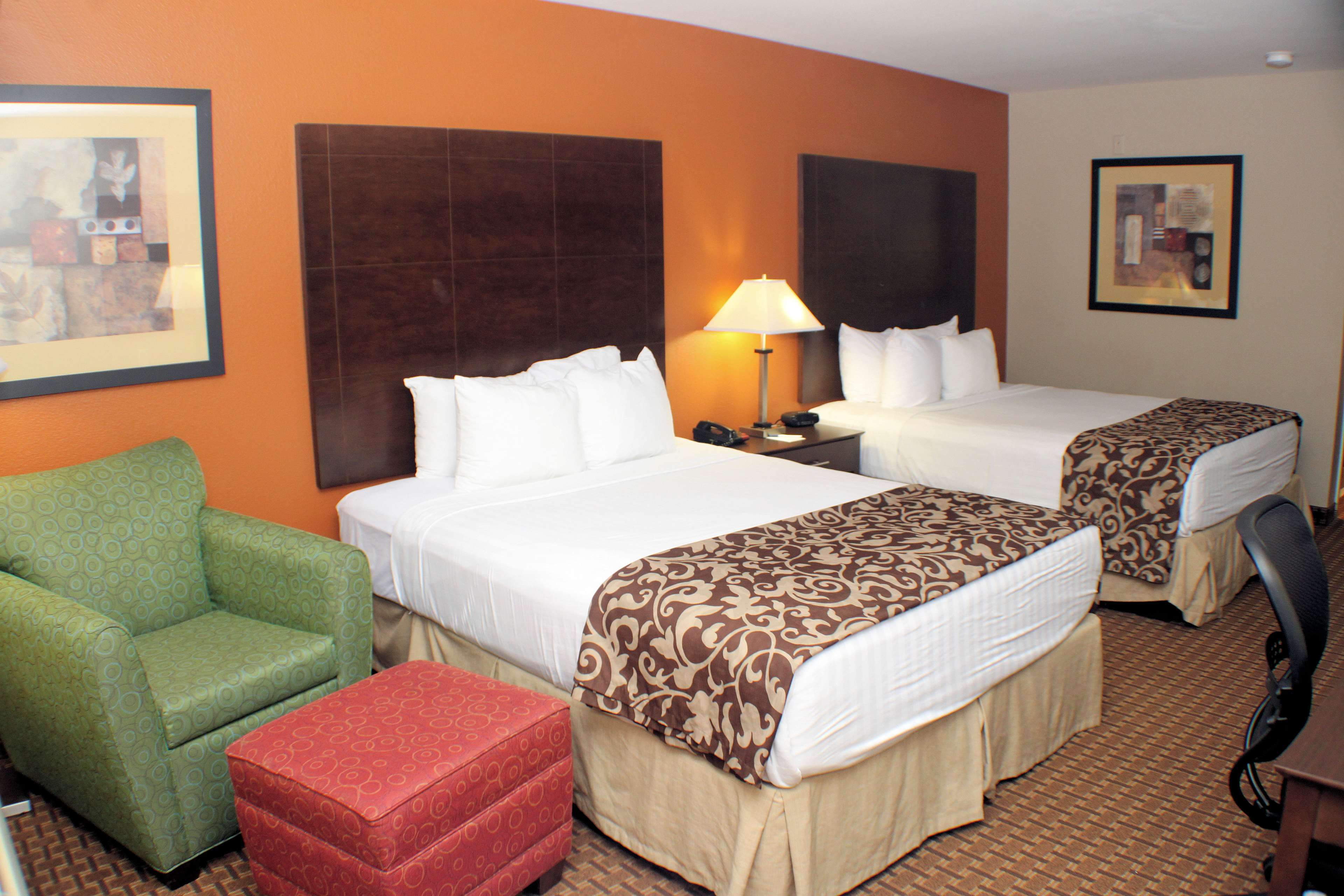 Best Western Inn & Suites