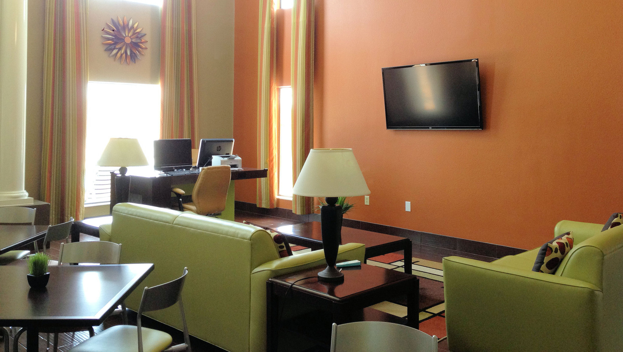 Best Western Inn & Suites