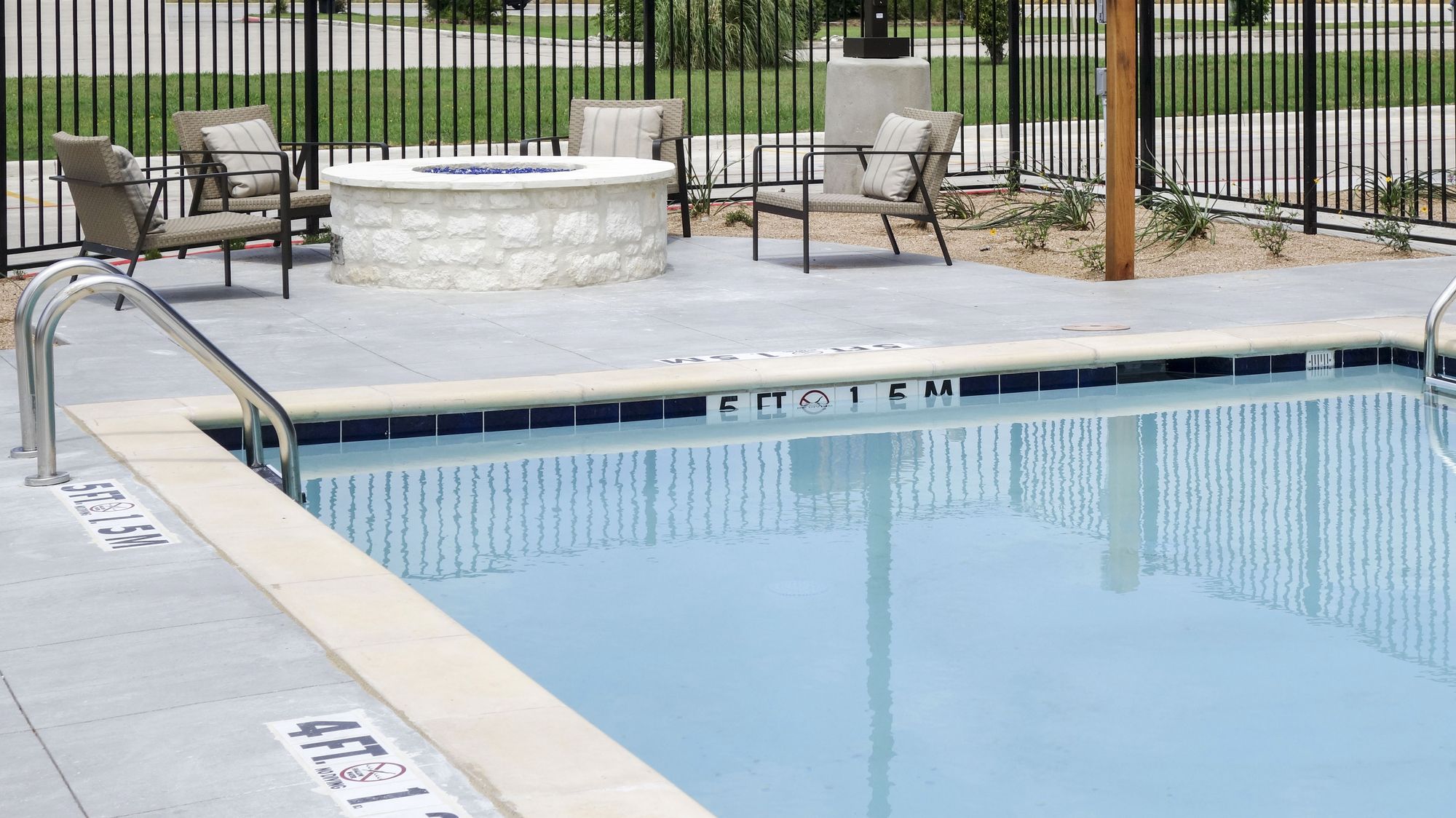 Country Inn & Suites by Radisson, New Braunfels, TX