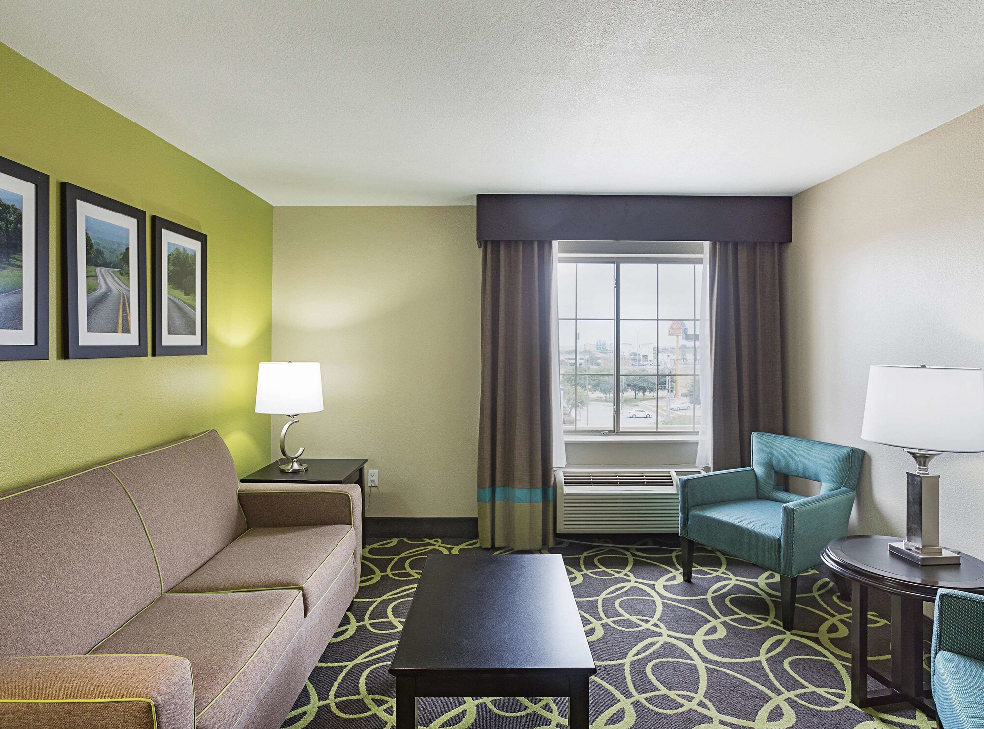 La Quinta Inn & Suites by Wyndham New Braunfels