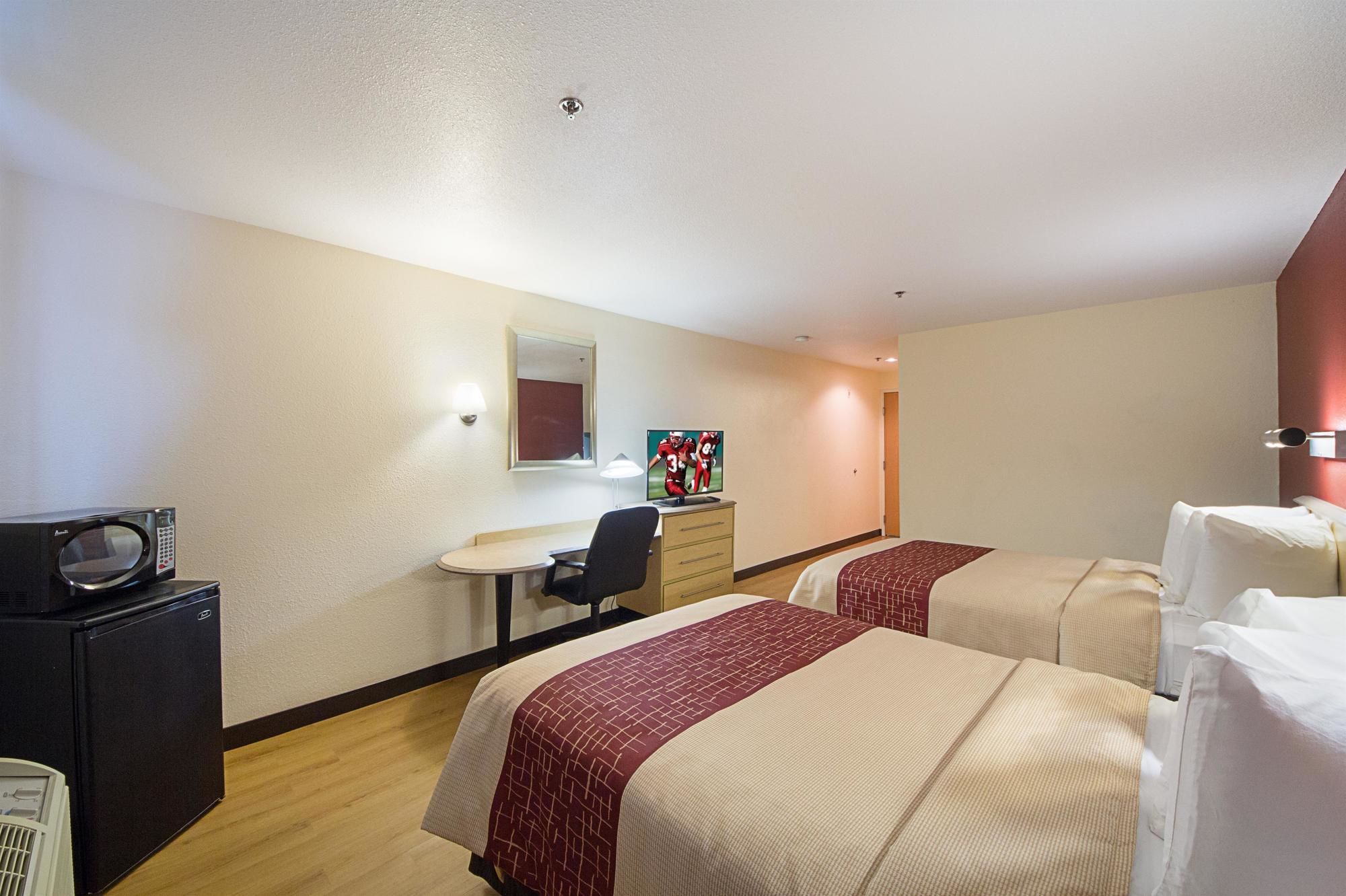 Super 8 by Wyndham New Braunfels I-35