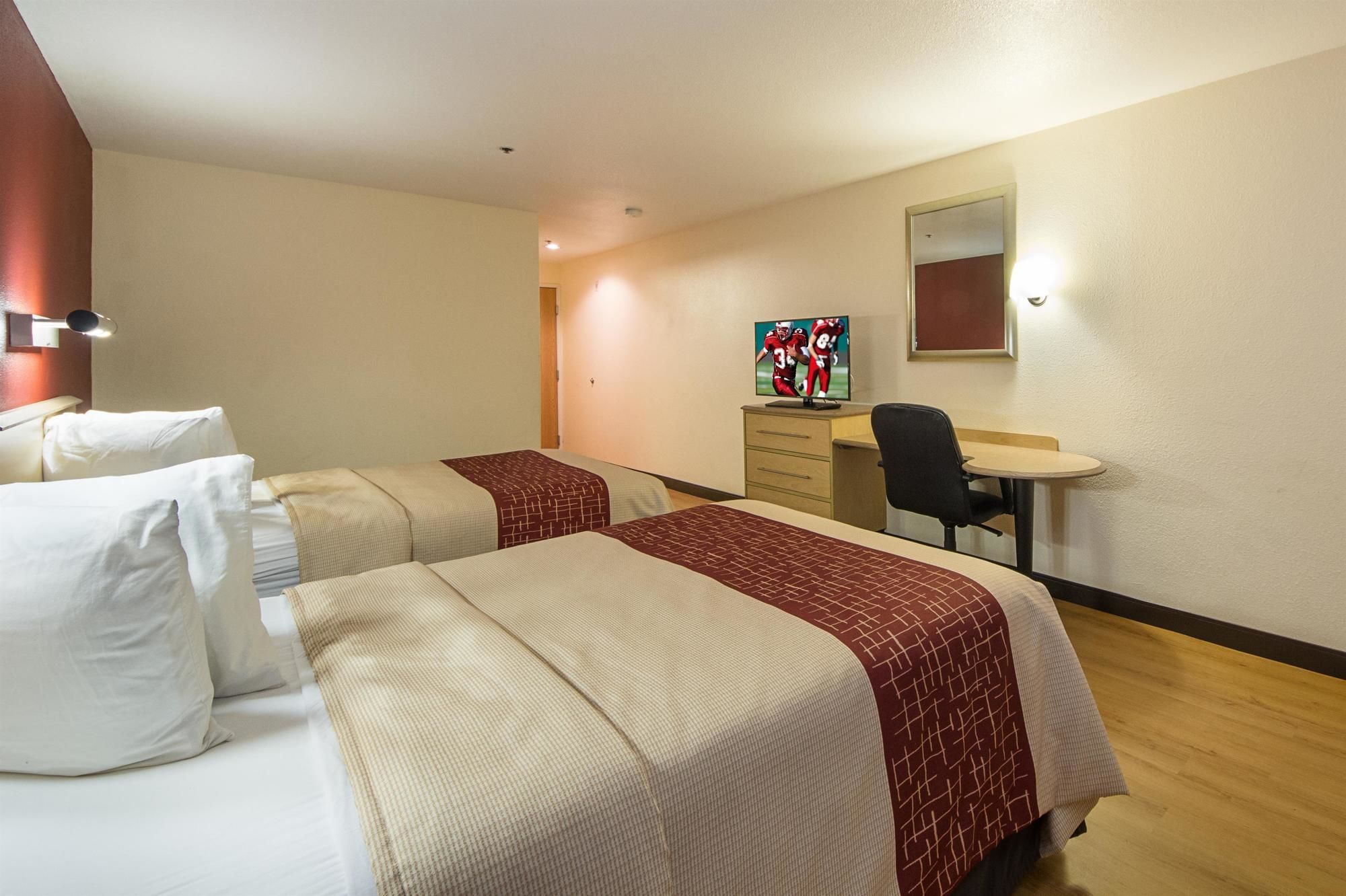 Super 8 by Wyndham New Braunfels I-35