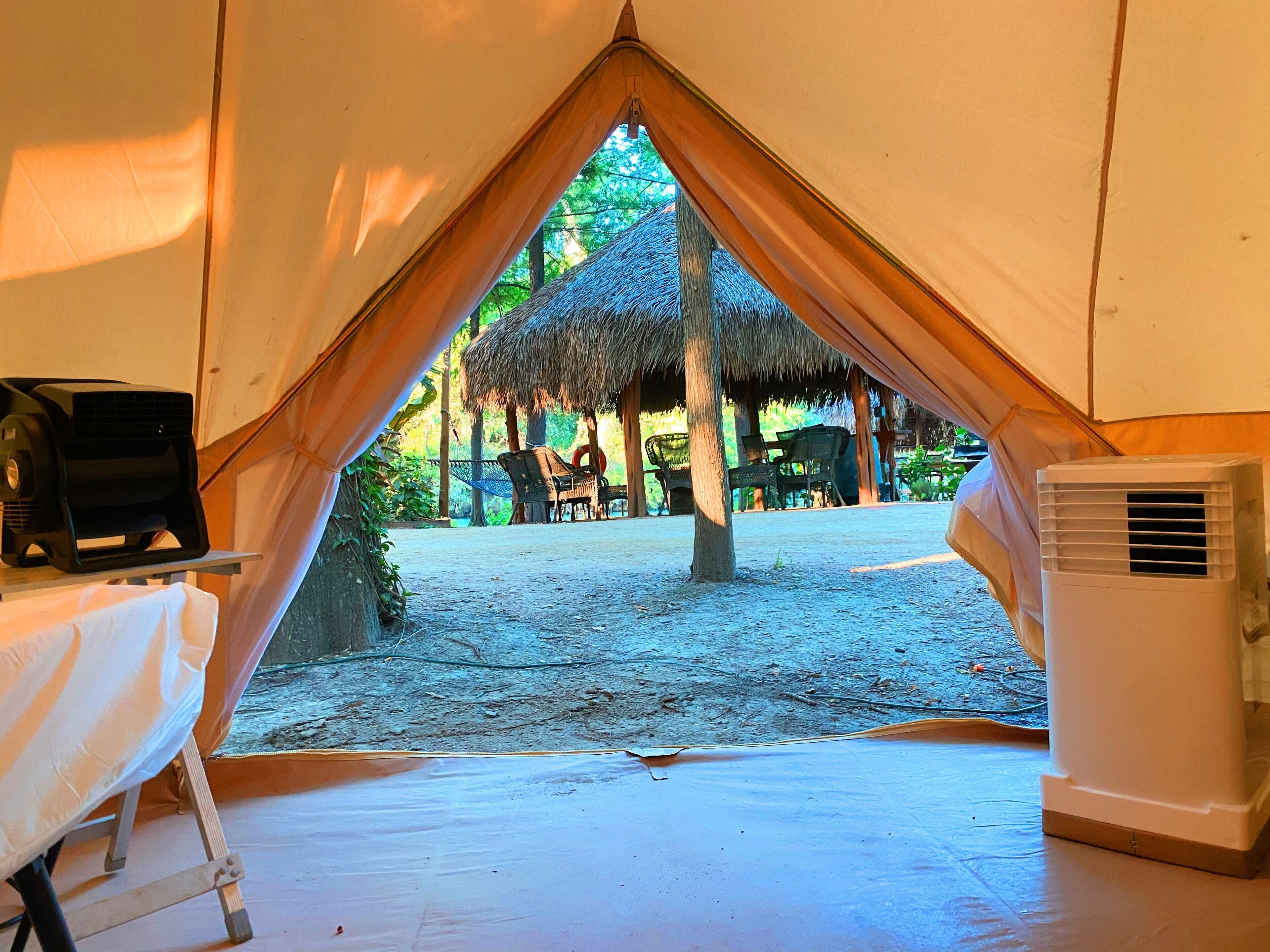 Son's Guadalupe Glamping
