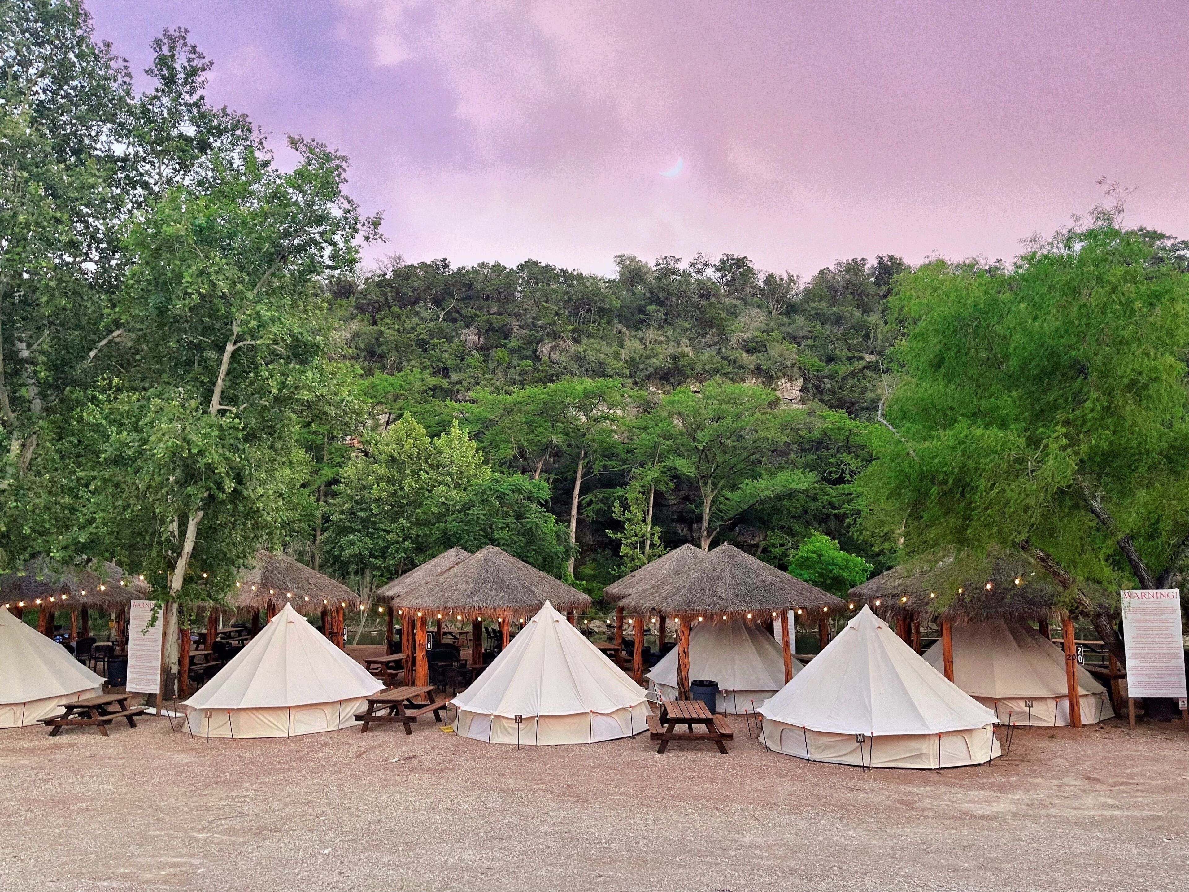 Son's Guadalupe Glamping