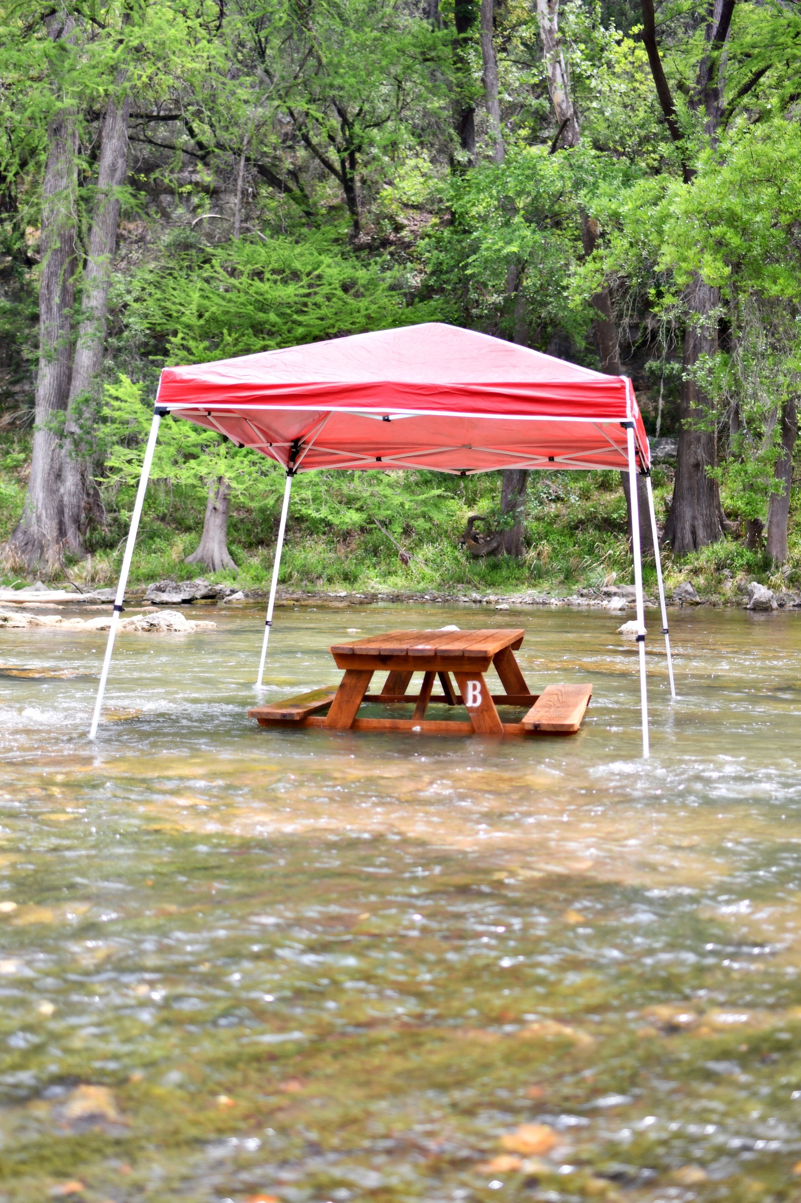 Son's Guadalupe Glamping