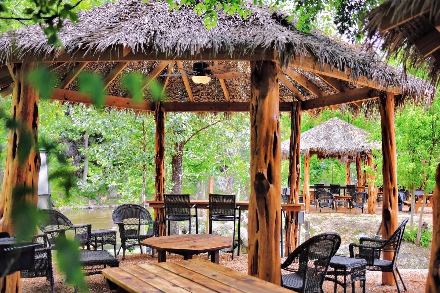 Son's Guadalupe Glamping