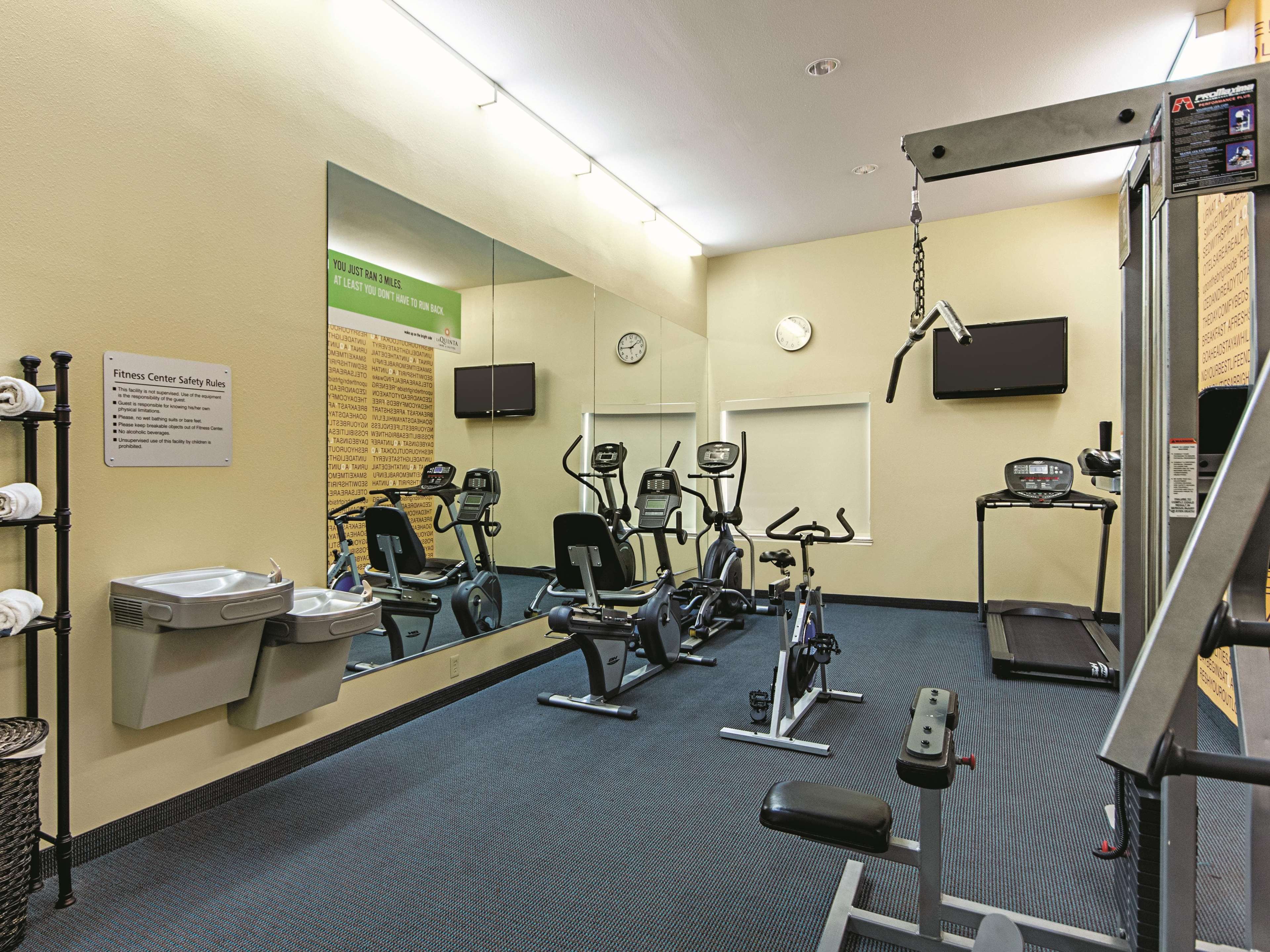 La Quinta Inn & Suites by Wyndham Houston New Caney