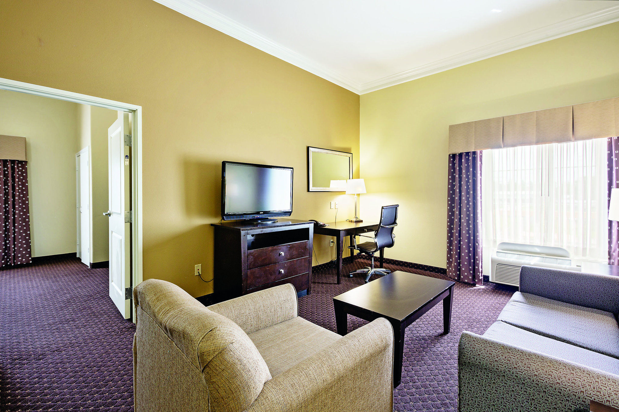 La Quinta Inn & Suites by Wyndham Houston New Caney