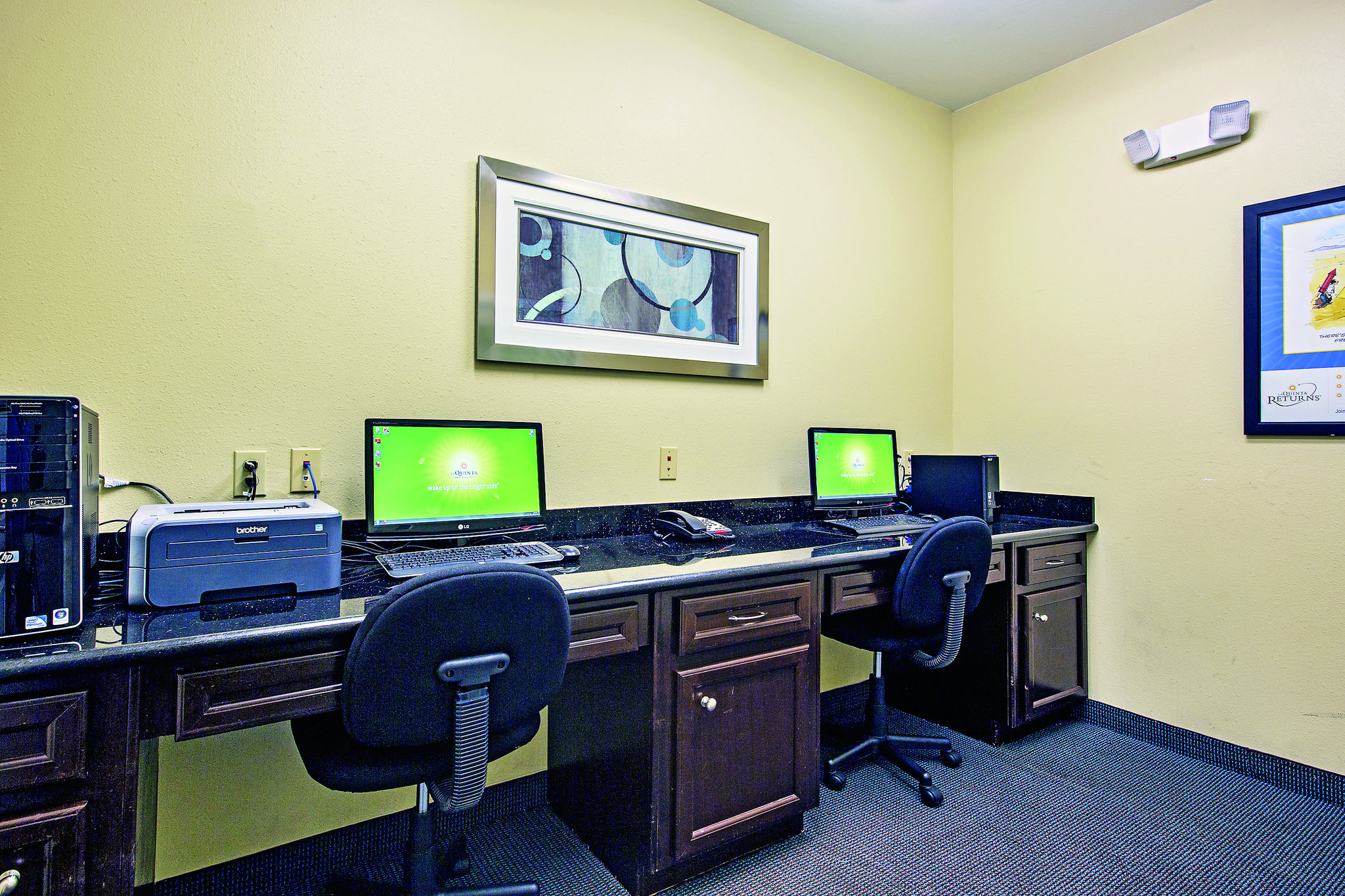 La Quinta Inn & Suites by Wyndham Houston New Caney