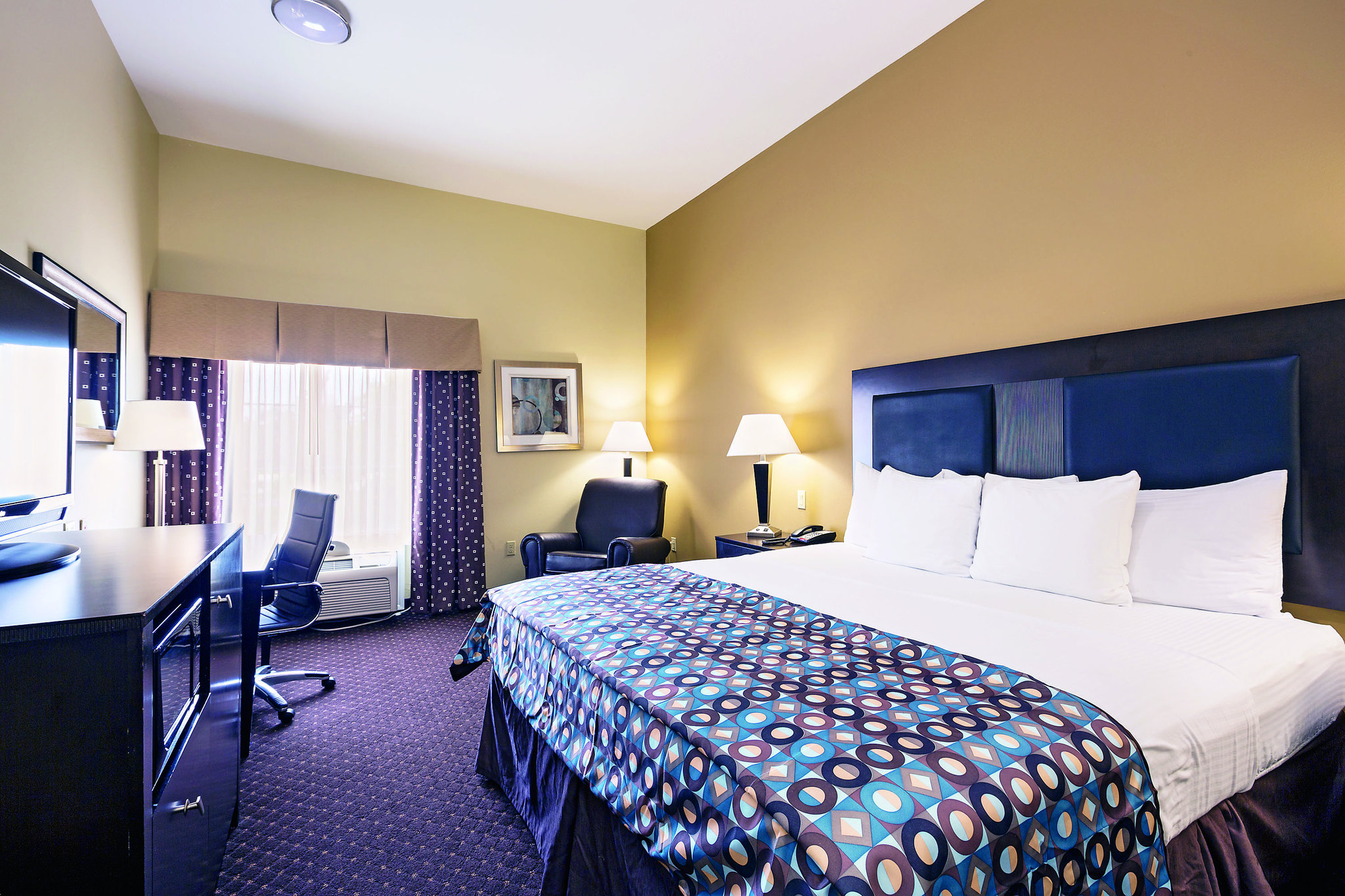 La Quinta Inn & Suites by Wyndham Houston New Caney