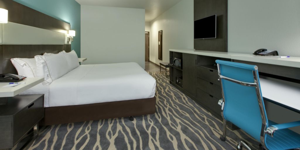 Holiday Inn Express & Suites Fort Worth North - Northlake