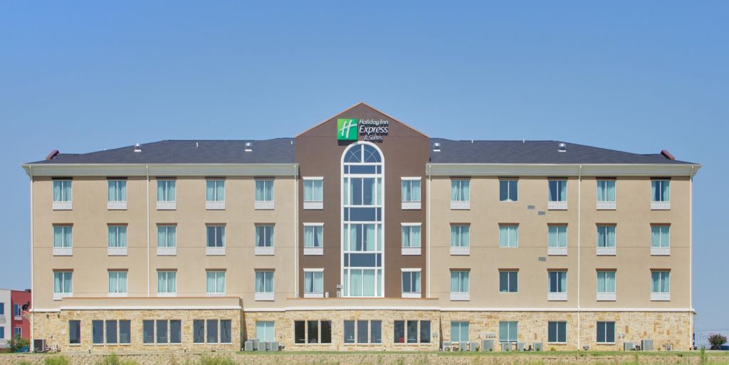 Holiday Inn Express & Suites Fort Worth North - Northlake