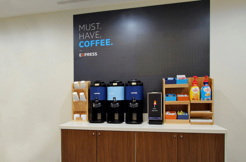 Holiday Inn Express & Suites Fort Worth North - Northlake