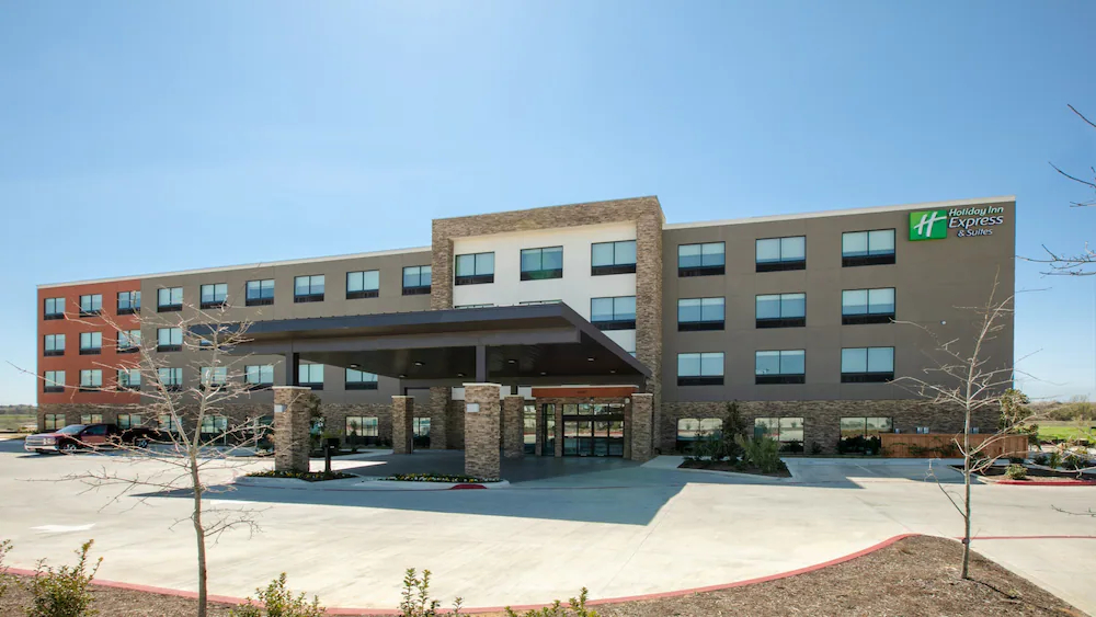 Holiday Inn Express & Suites Fort Worth North - Northlake
