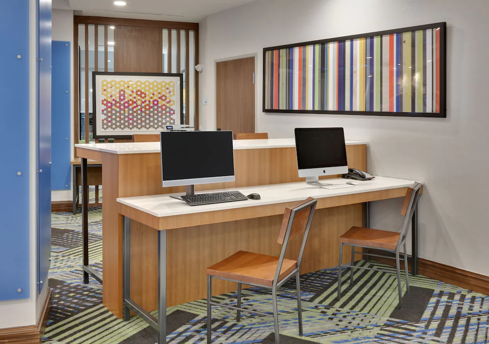 Holiday Inn Express & Suites Fort Worth North - Northlake