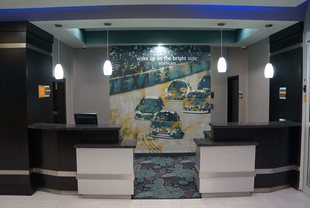 La Quinta Inn & Suites by Wyndham Northlake Fort Worth