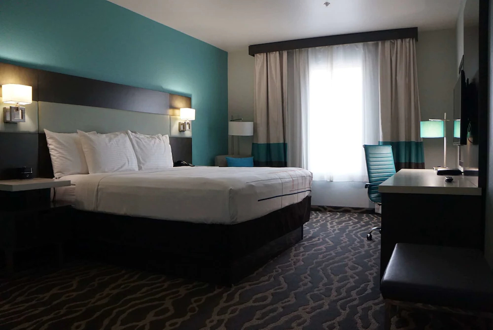 La Quinta Inn & Suites by Wyndham Northlake Fort Worth